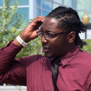 Meet your Posher, Devin